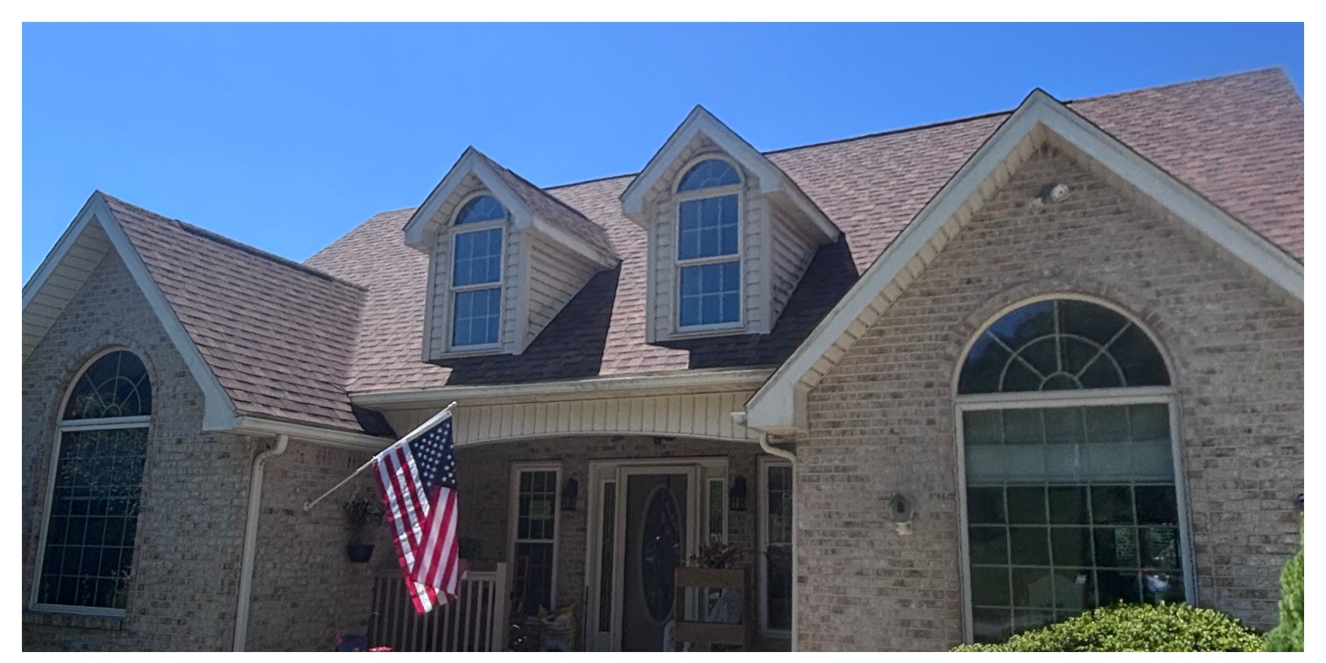 Brick home & roof soft wash before